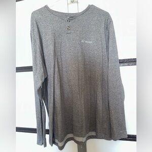 Columbia Men's Gray Long Sleeve Shirt